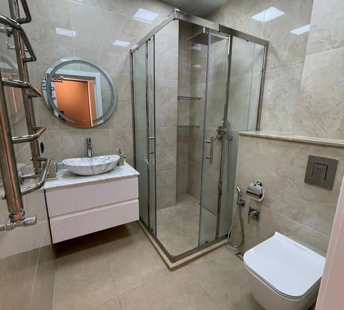 Sea Breeze Studio Baku Apartment