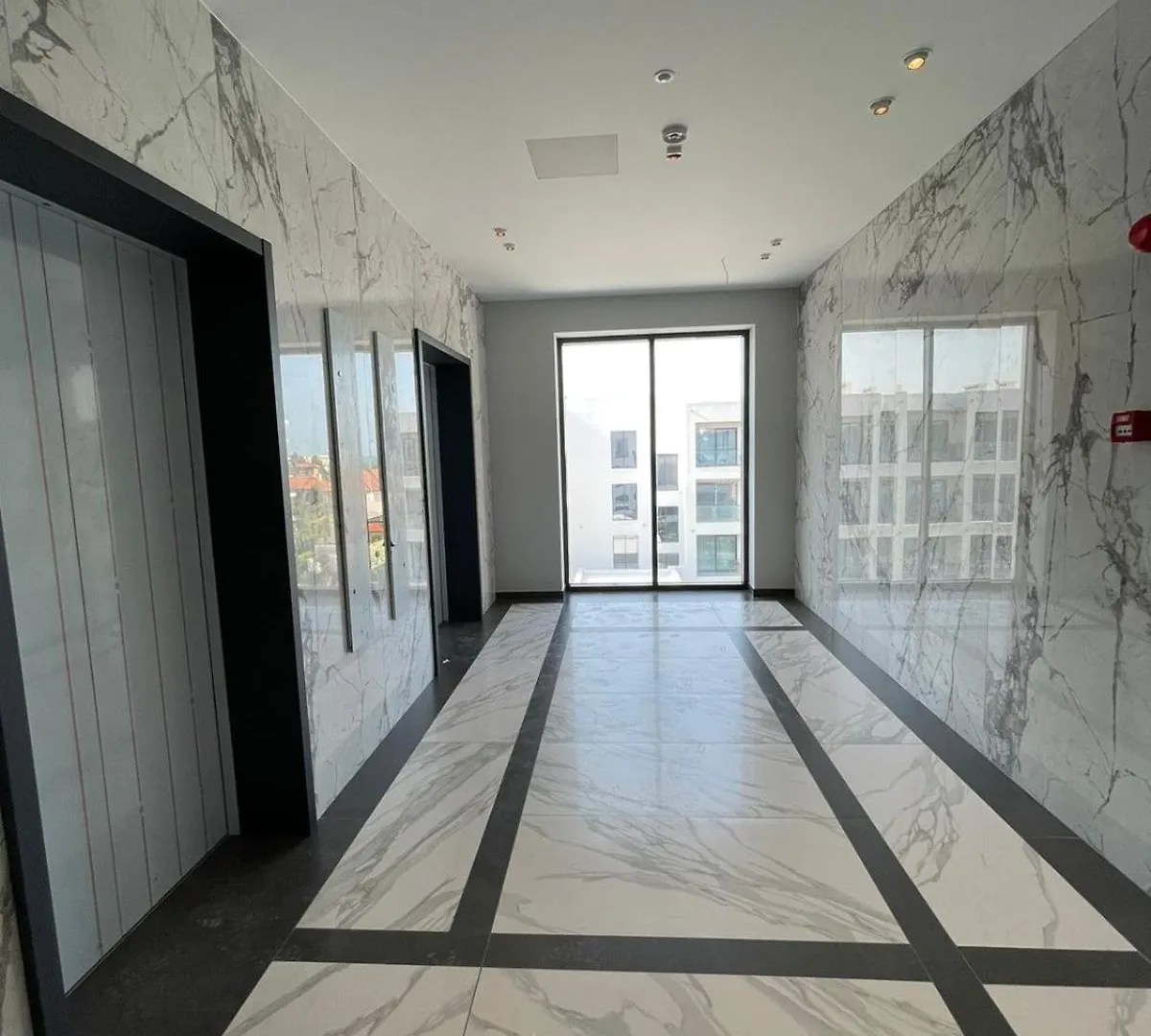 Sea Breeze Studio Baku Apartment
